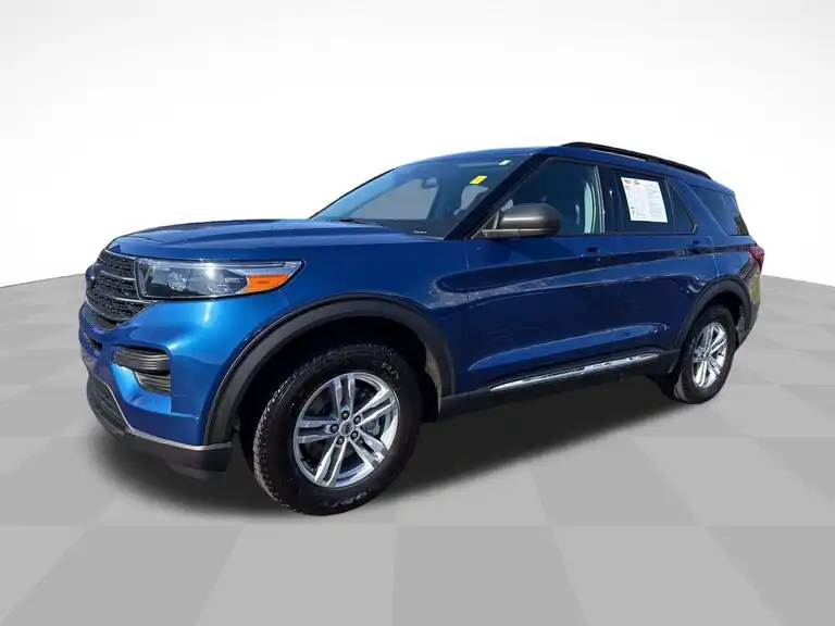 2022 Ford Explorer XLT RWD's photo