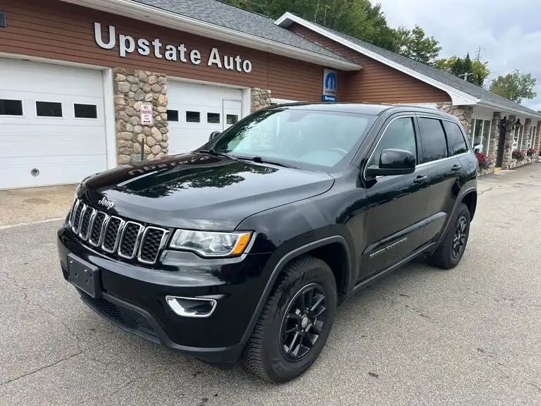 2018 Jeep Grand Cherokee Laredo 4WD's photo