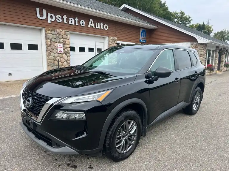 2022 Nissan Rogue S AWD's photo