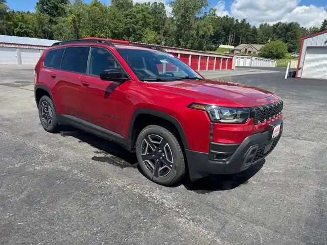 2026 Jeep Cherokee Laredo HEV 4X4's photo