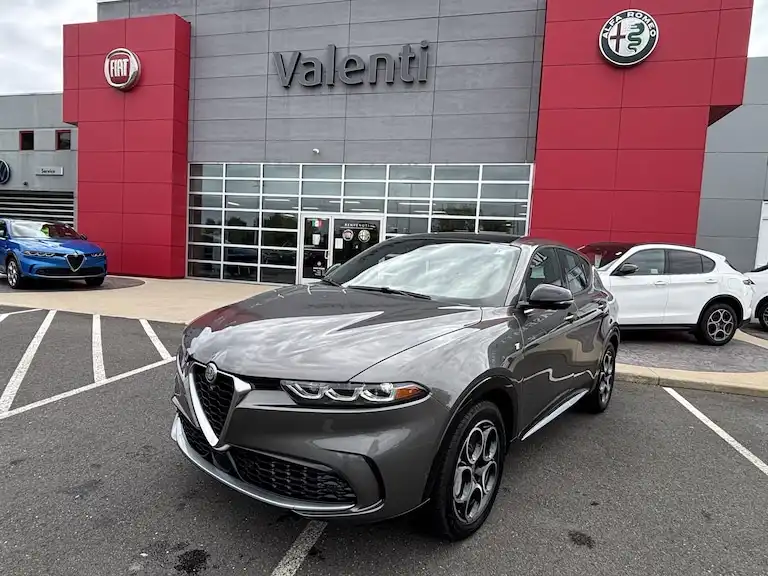 2024 Alfa Romeo Tonale Ti's photo