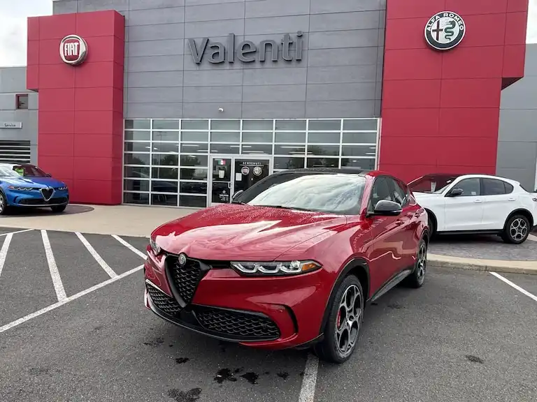 2024 Alfa Romeo Tonale Veloce's photo