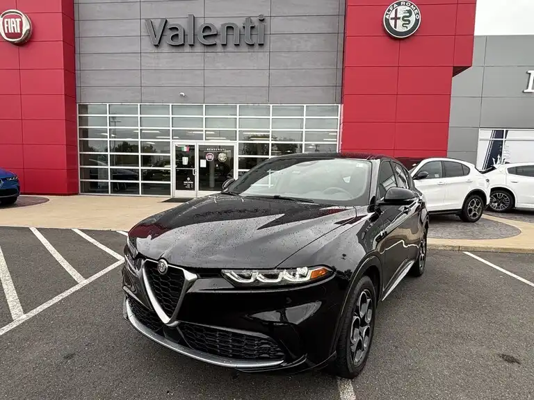 2024 Alfa Romeo Tonale Ti's photo