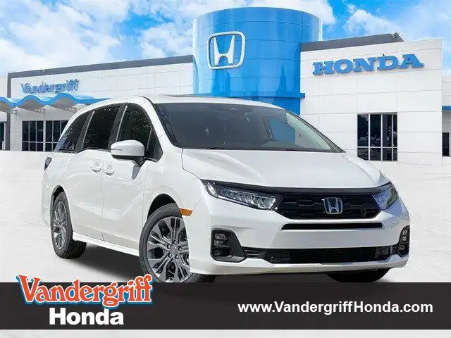 2026 Honda Odyssey Touring's photo