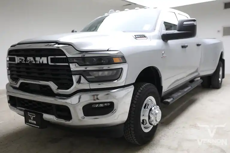 2026 RAM 3500 Tradesman 4WD Crew Cab LWB's photo