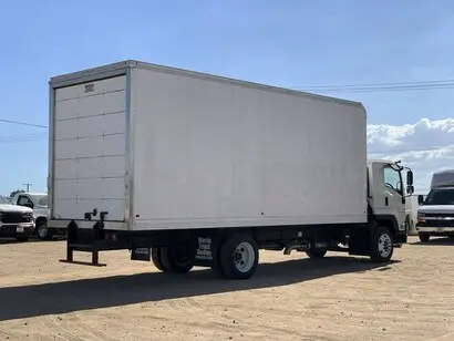 2024 Chevrolet Low Cab Forward undefined photo 4