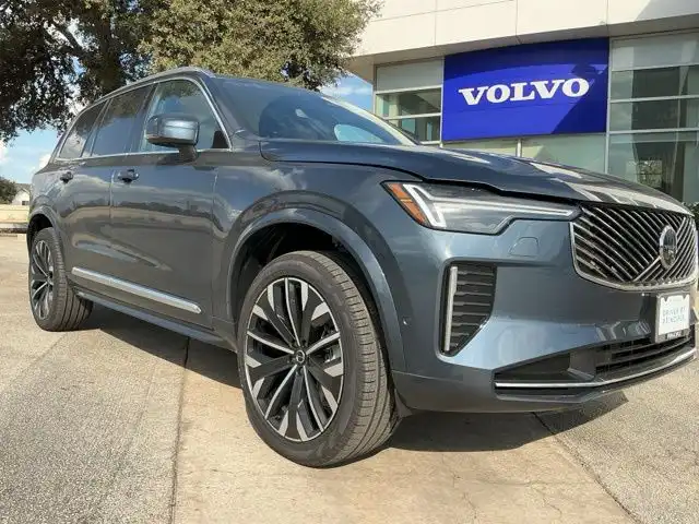 2026 Volvo XC90 B6 Plus Bright 7-Seater AWD's photo