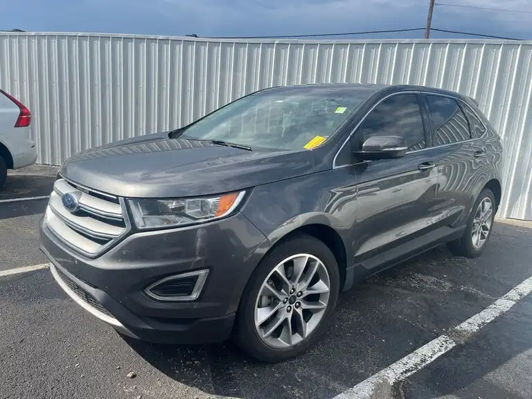 2018 Ford Edge Titanium's photo