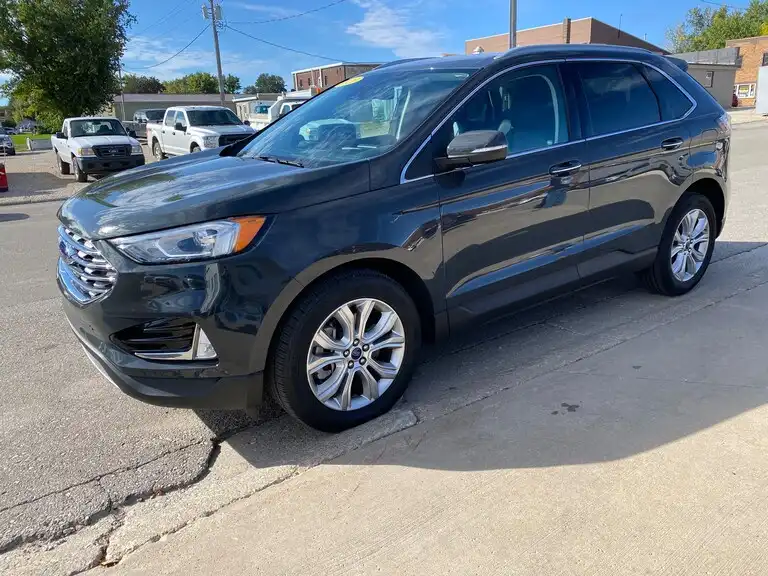 2021 Ford Edge Titanium AWD's photo