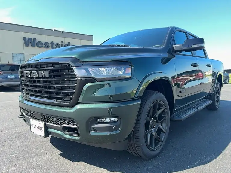 2026 RAM 1500 Laramie 4x4 Crew Cab 5'7's photo