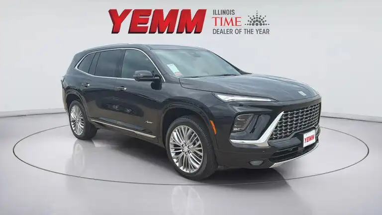 2027 Buick Enclave Avenir AWD's photo
