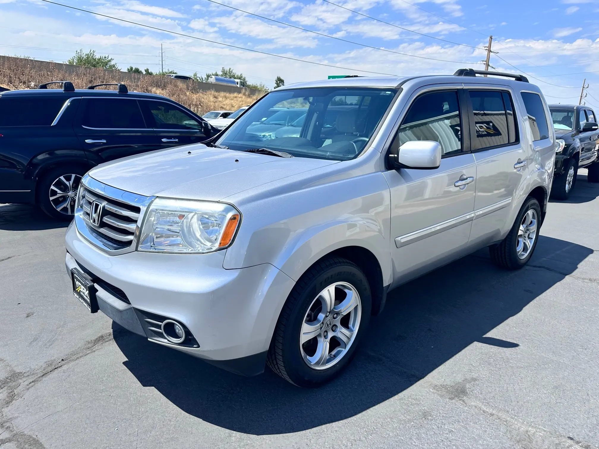 Vehicle Image 2