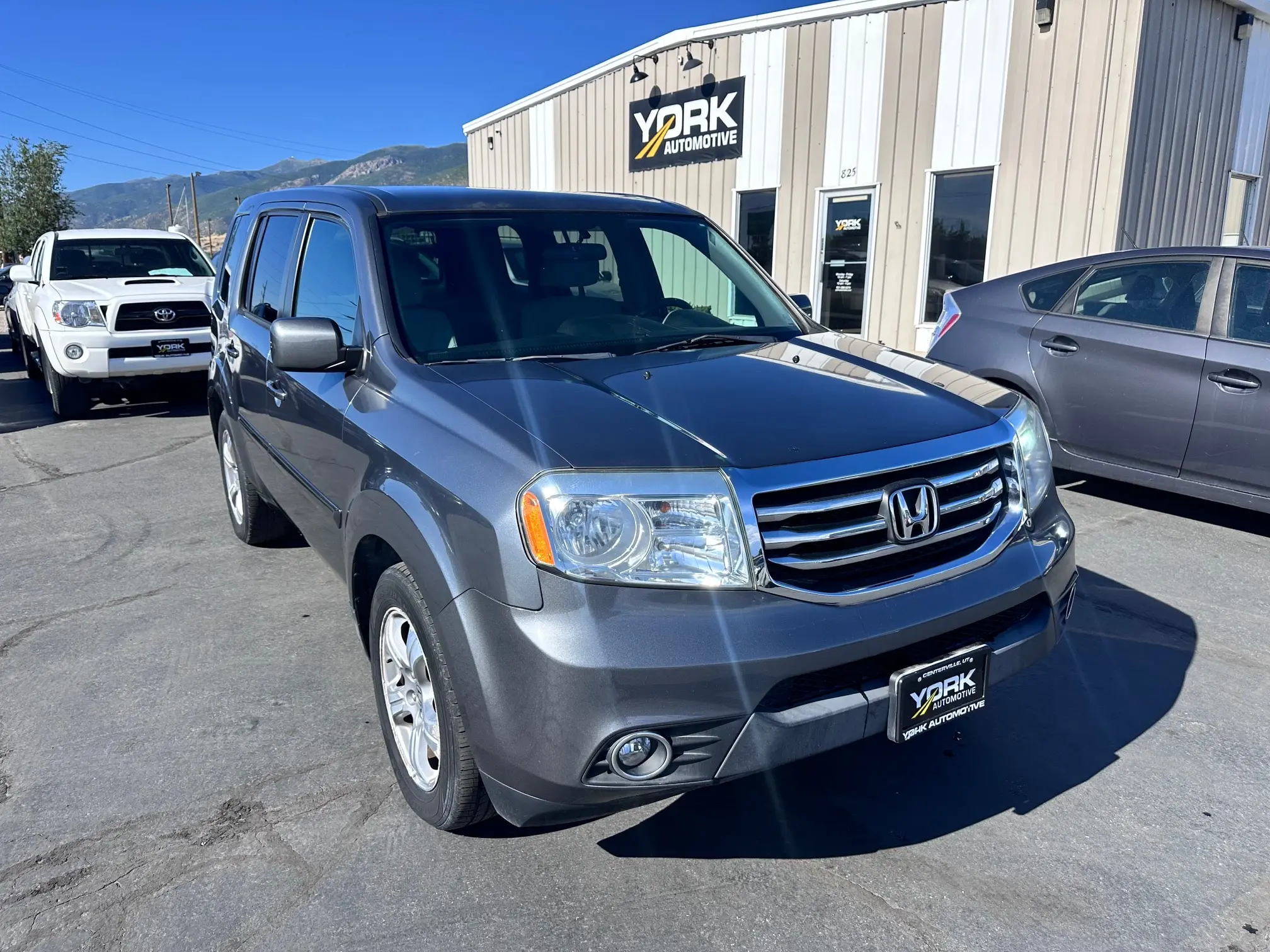 Vehicle Image 1