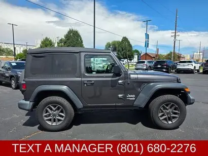 2020 Jeep Wrangler Sport S photo 2