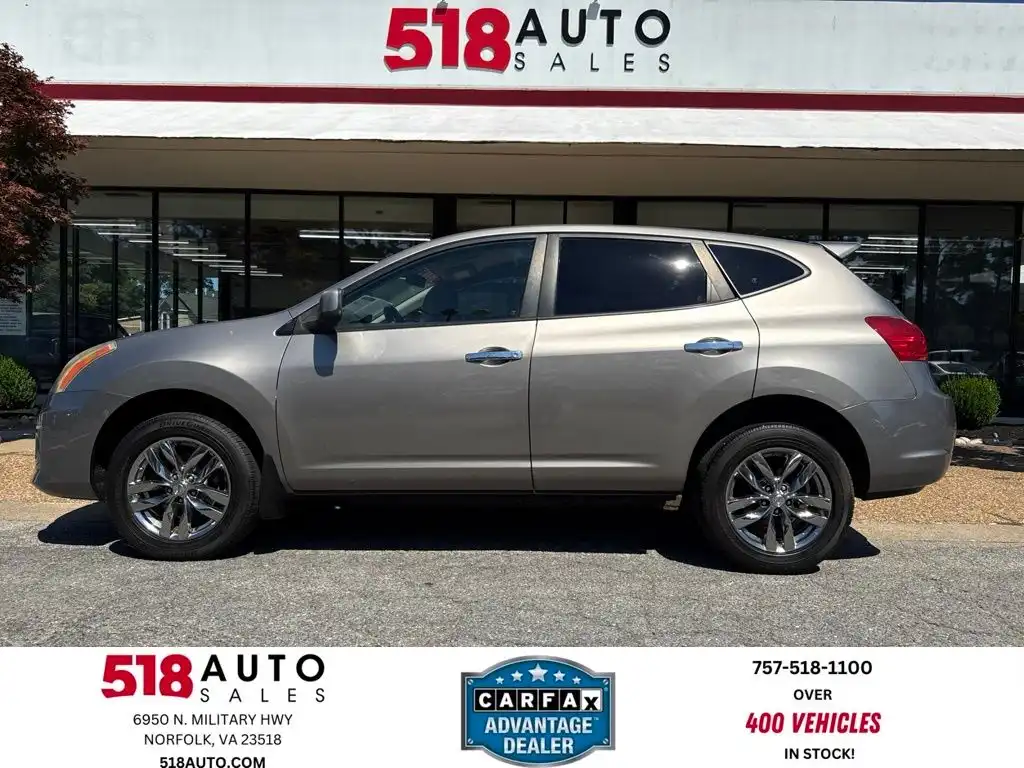 2010 Nissan Rogue S AWD Krom Edition's photo