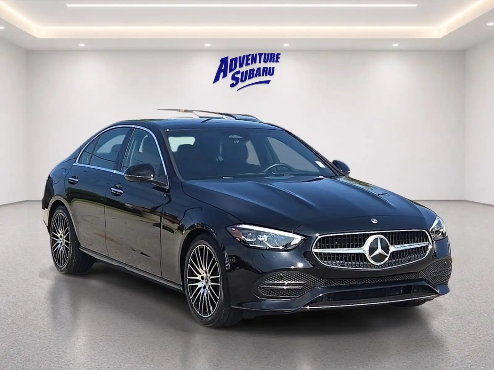 2025 Mercedes-Benz C-Class C300 4MATIC's photo