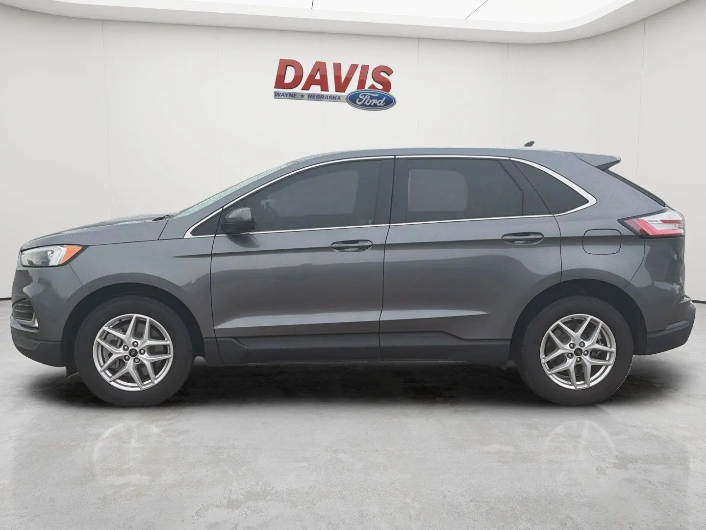 2024 Ford Edge SEL AWD photo 4