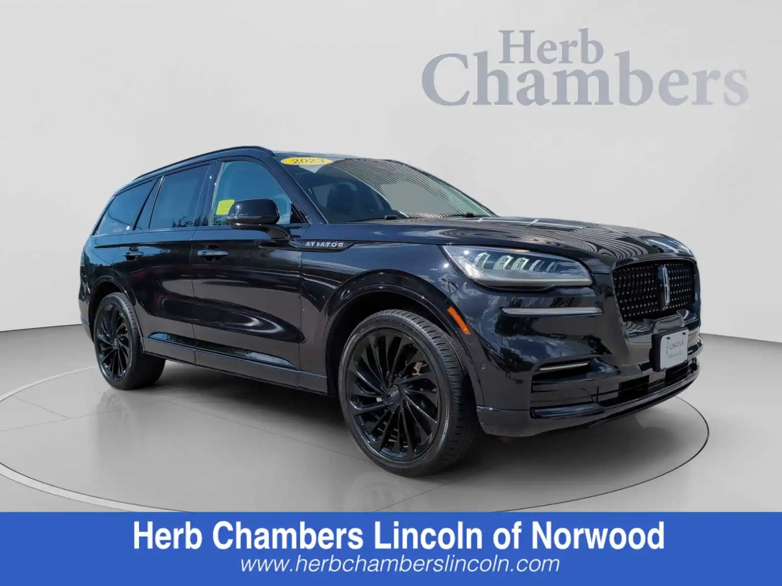 2024 Lincoln Corsair Premiere AWD's photo