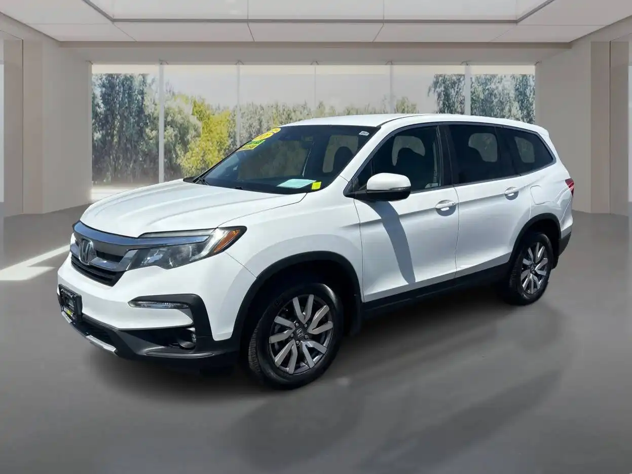 2021 Honda Pilot EX 2WD's photo