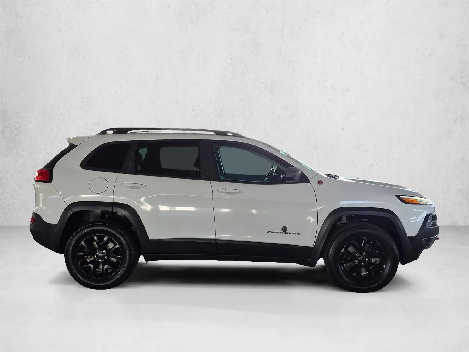 2017 Jeep Cherokee Trailhawk 4WD photo 4