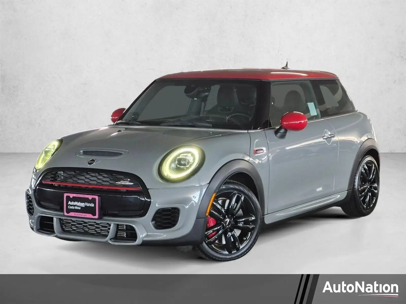 2019 MINI Hardtop John Cooper Works Iconic's photo