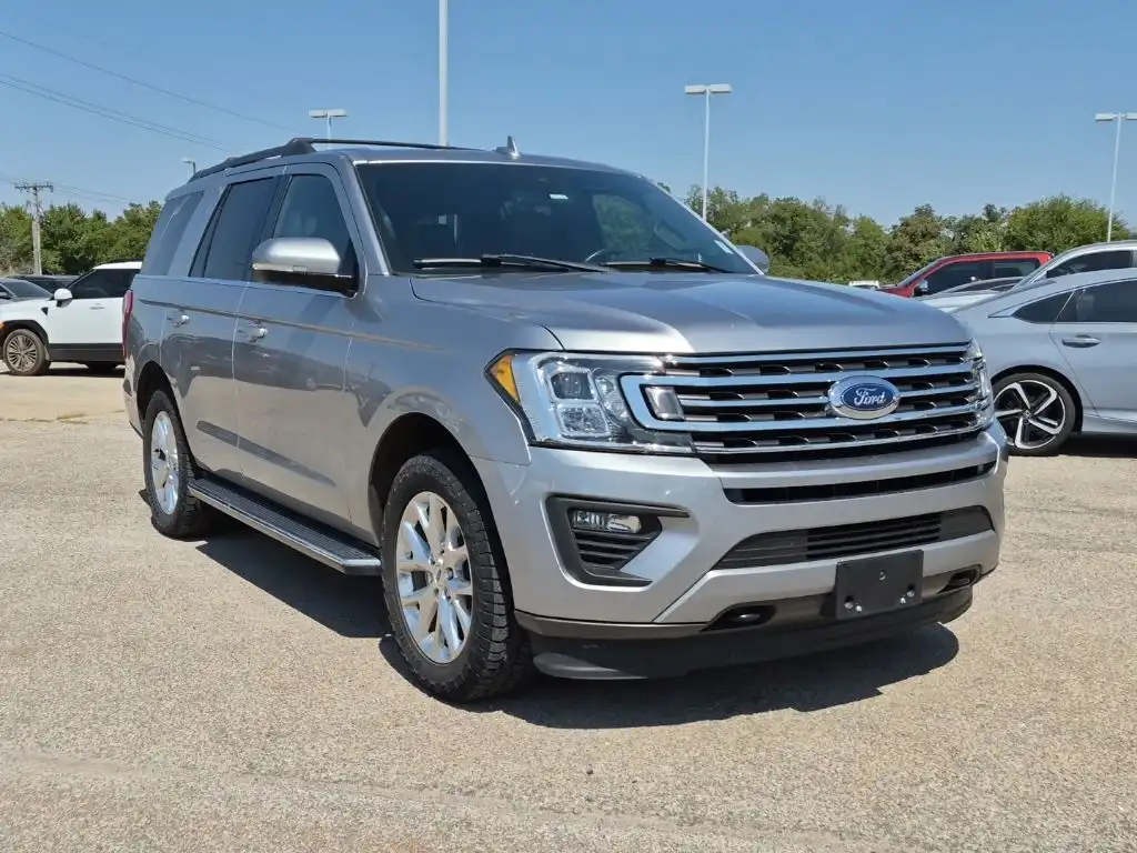 2021 Ford Expedition XLT 4WD's photo