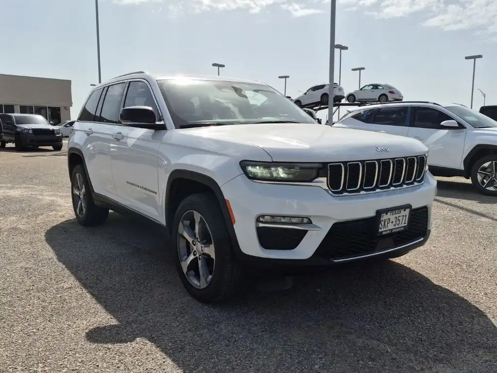 2023 Jeep Grand Cherokee Limited 4WD's photo