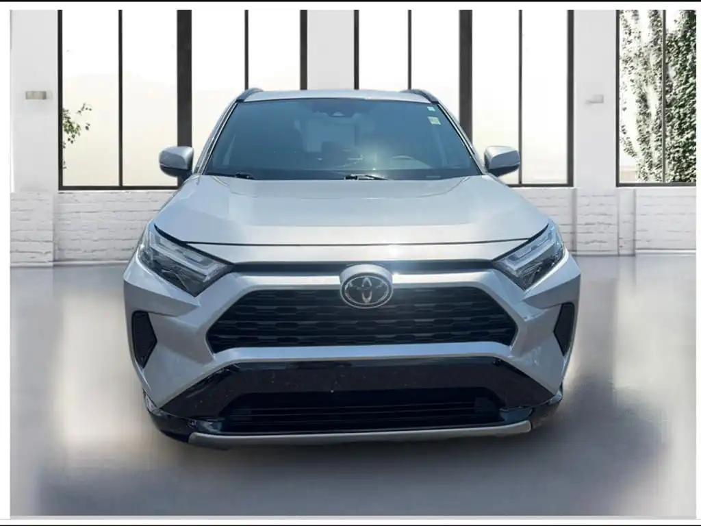 2025 Toyota RAV4 Hybrid SE AWD's photo
