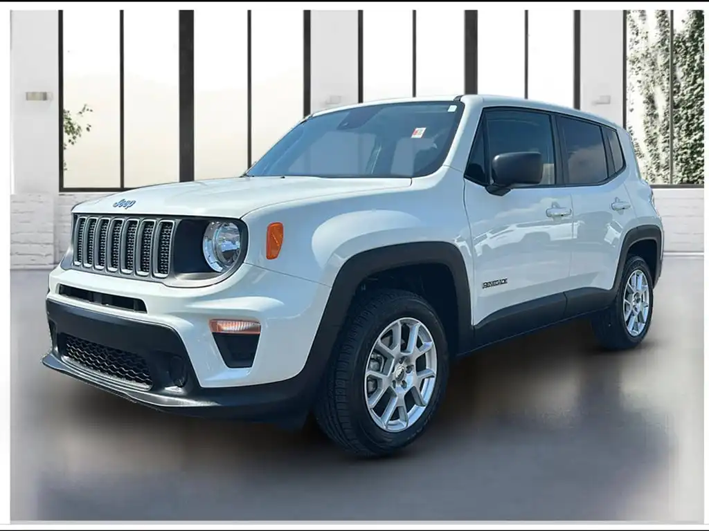 2023 Jeep Renegade Latitude 4WD's photo