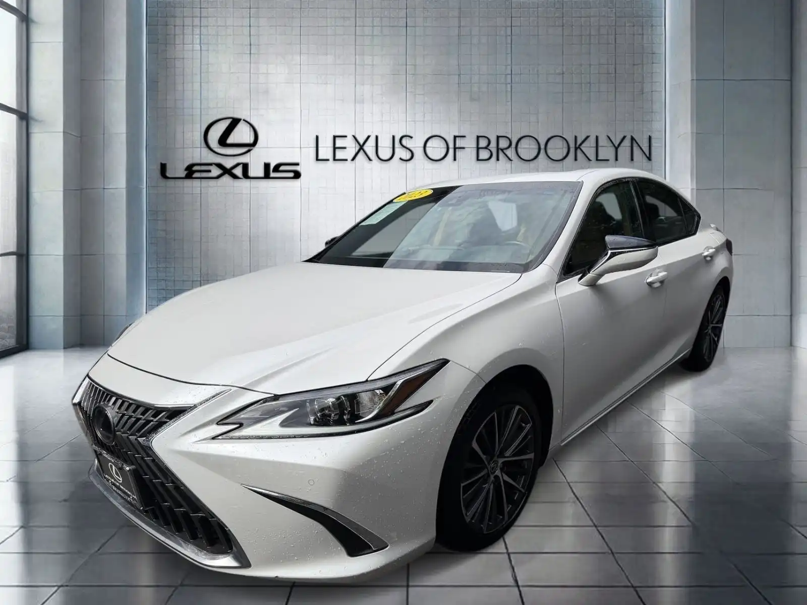 2023 Lexus ES 350 350's photo