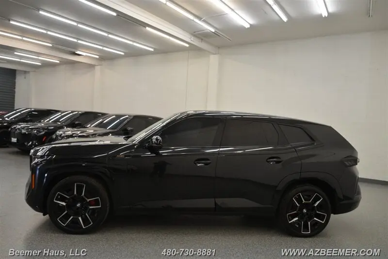 2023 BMW XM Base photo 4