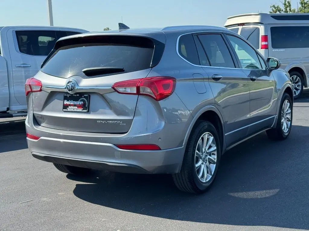 2019 Buick Envision Essence AWD photo 3