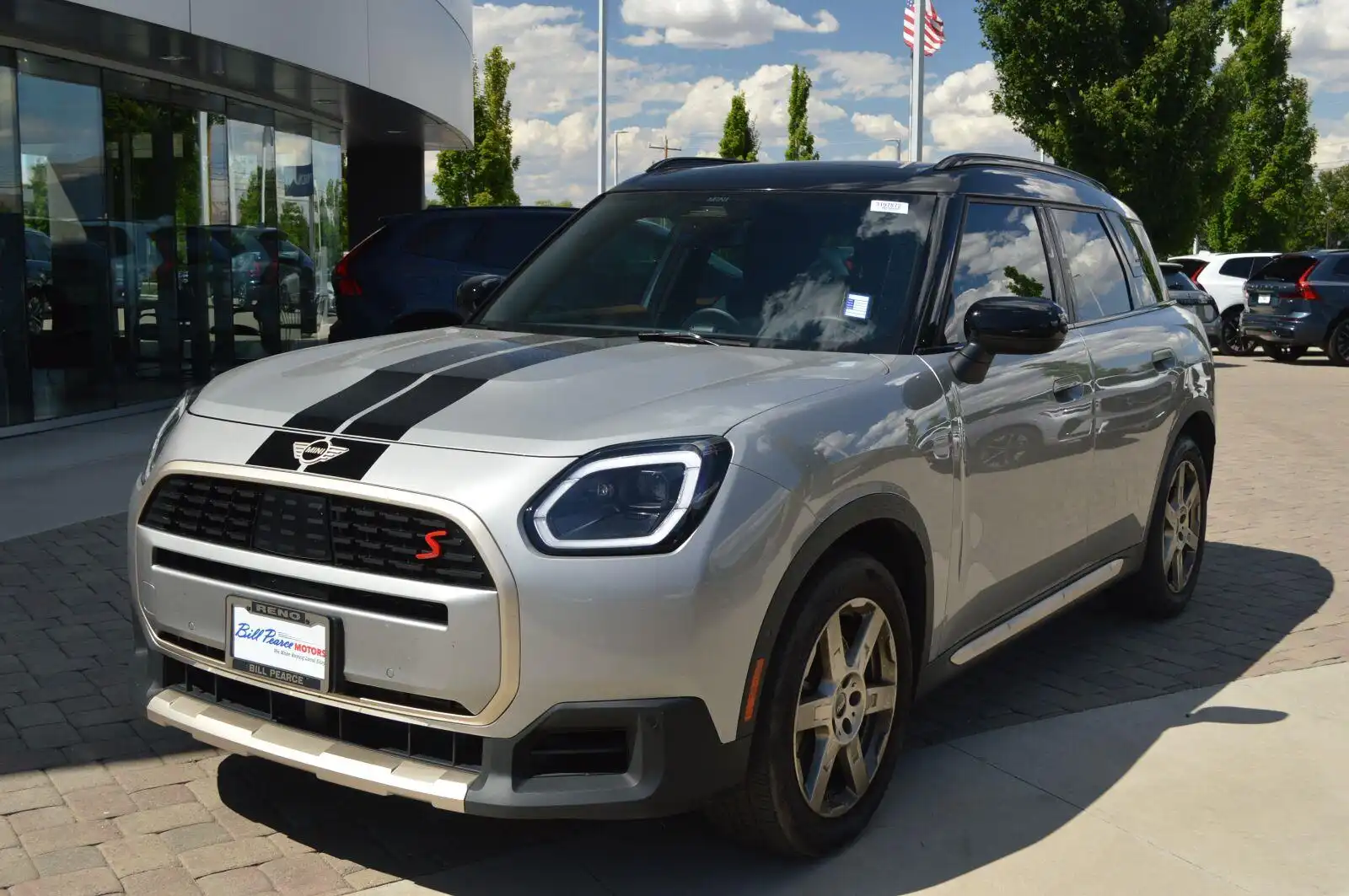 2025 MINI Countryman S ALL4's photo