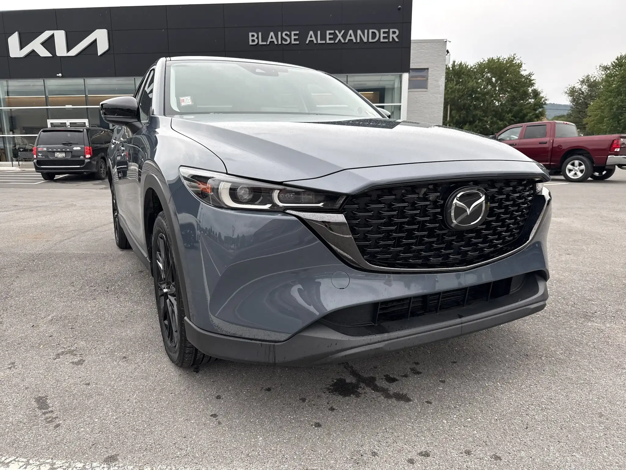 2025 Mazda CX-5 Carbon Edition AWD Auto S's photo