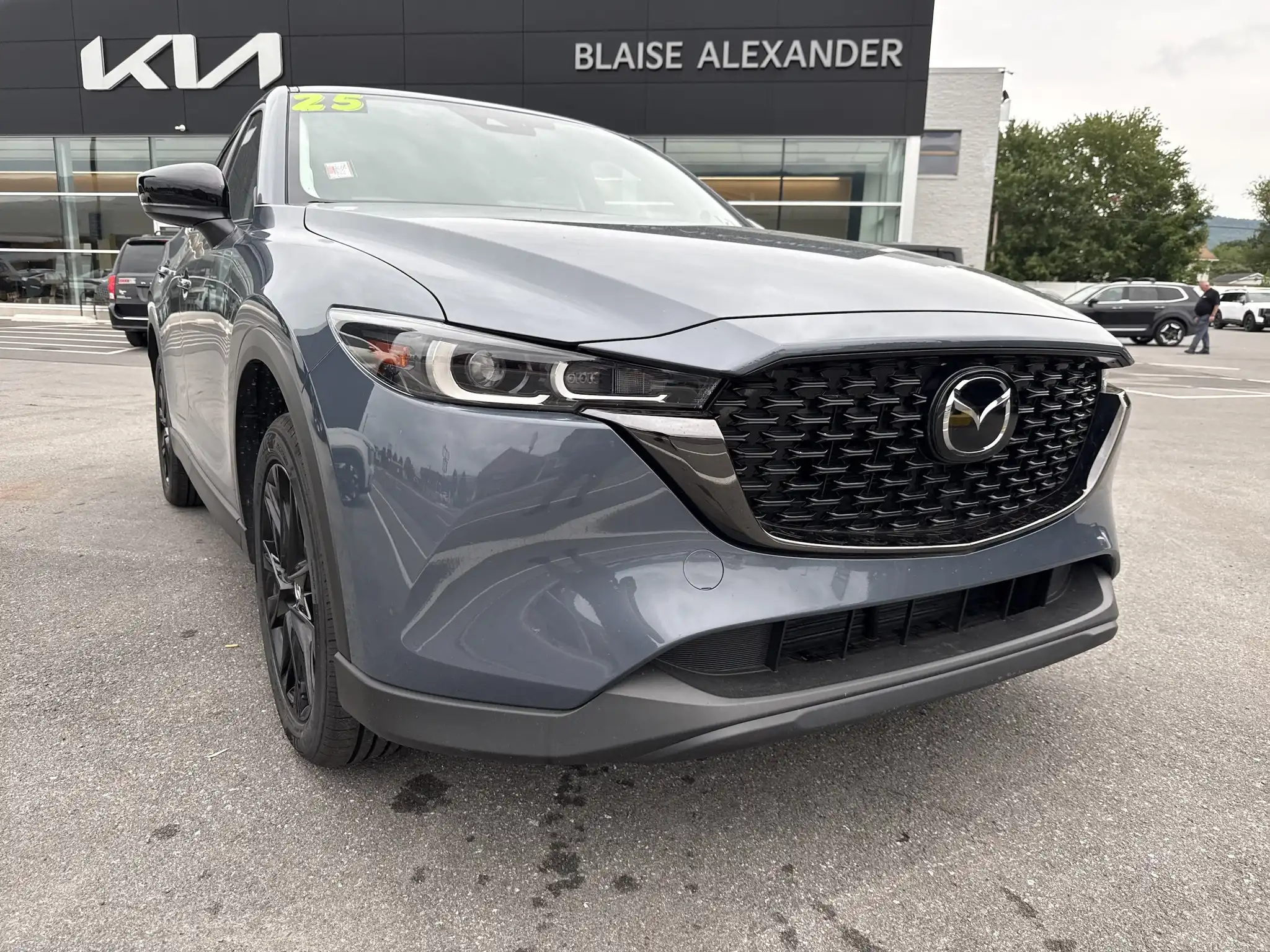 2025 Mazda CX-5 Carbon Edition AWD Auto S's photo