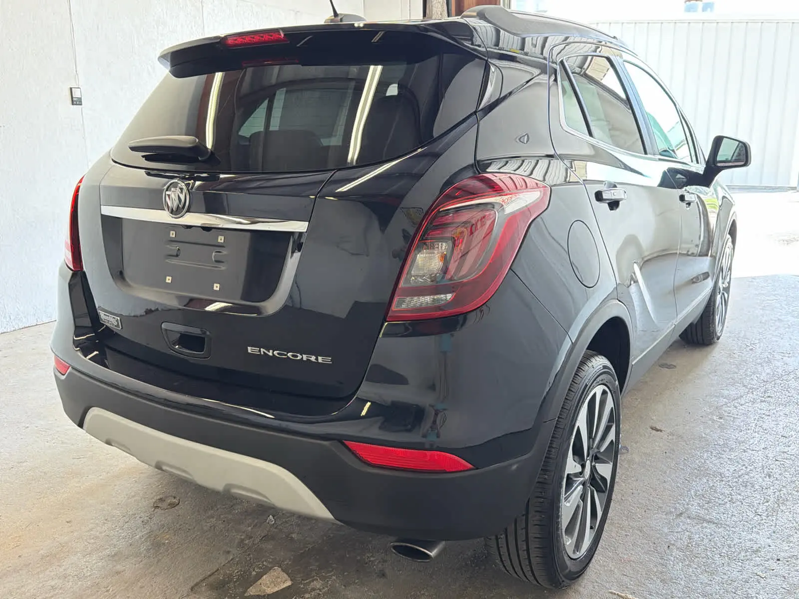 2021 Buick Encore Preferred photo 5