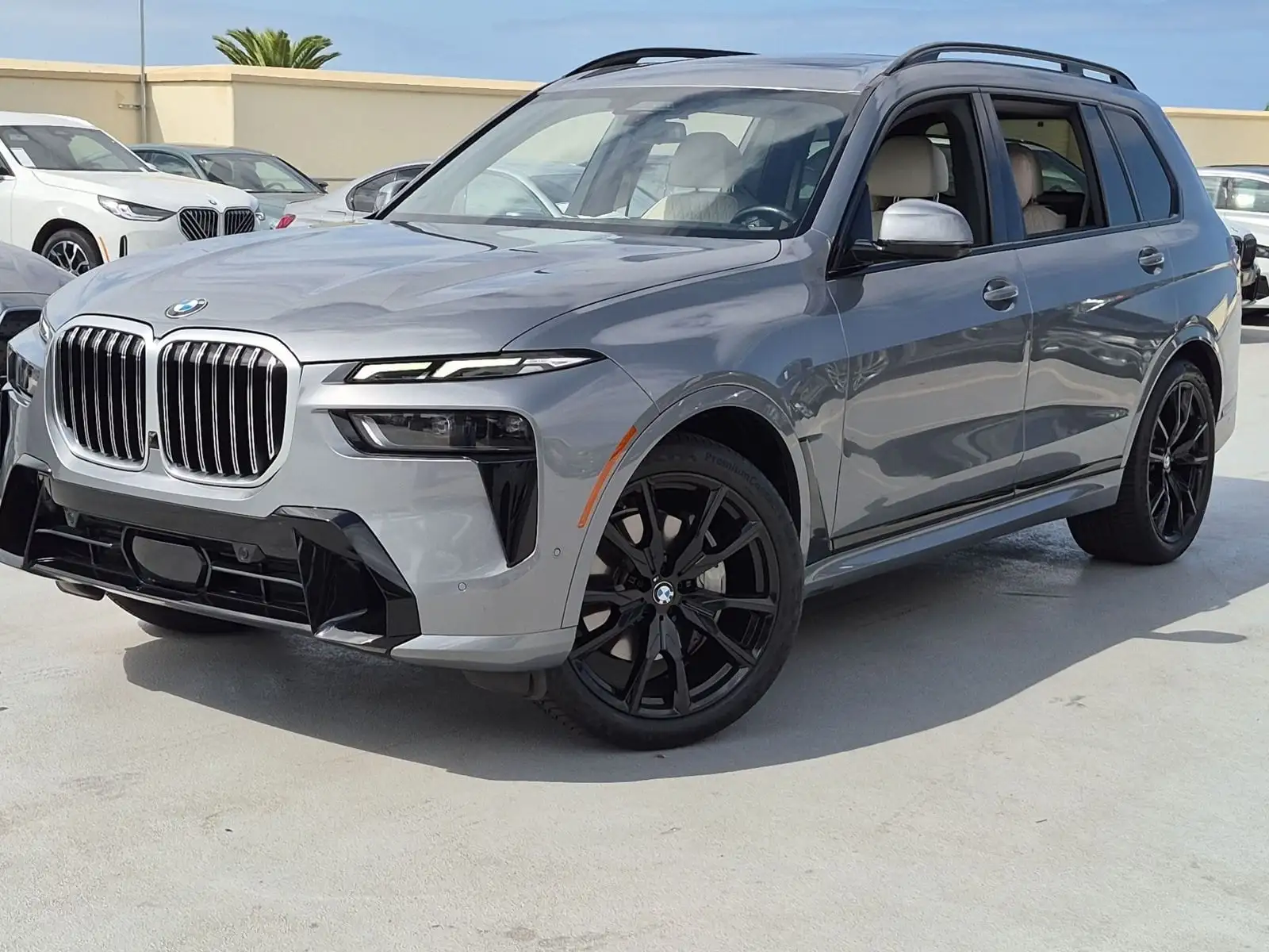 2024 BMW X7 xDrive40i's photo
