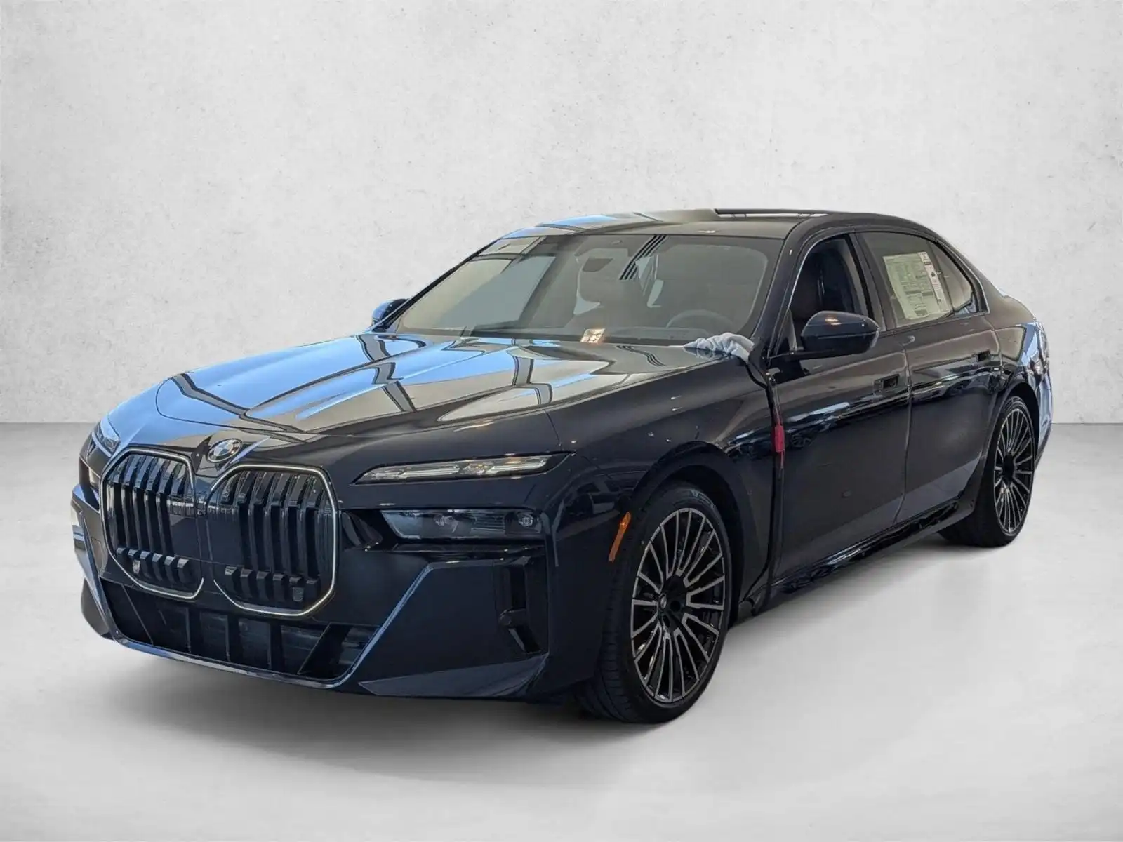 2026 BMW 7 Series 740i xDrive Sedan's photo