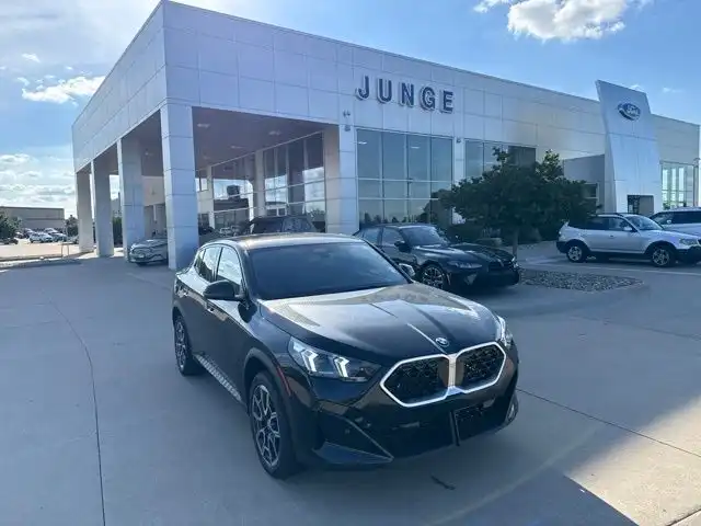 2026 BMW X2 xDrive28i's photo