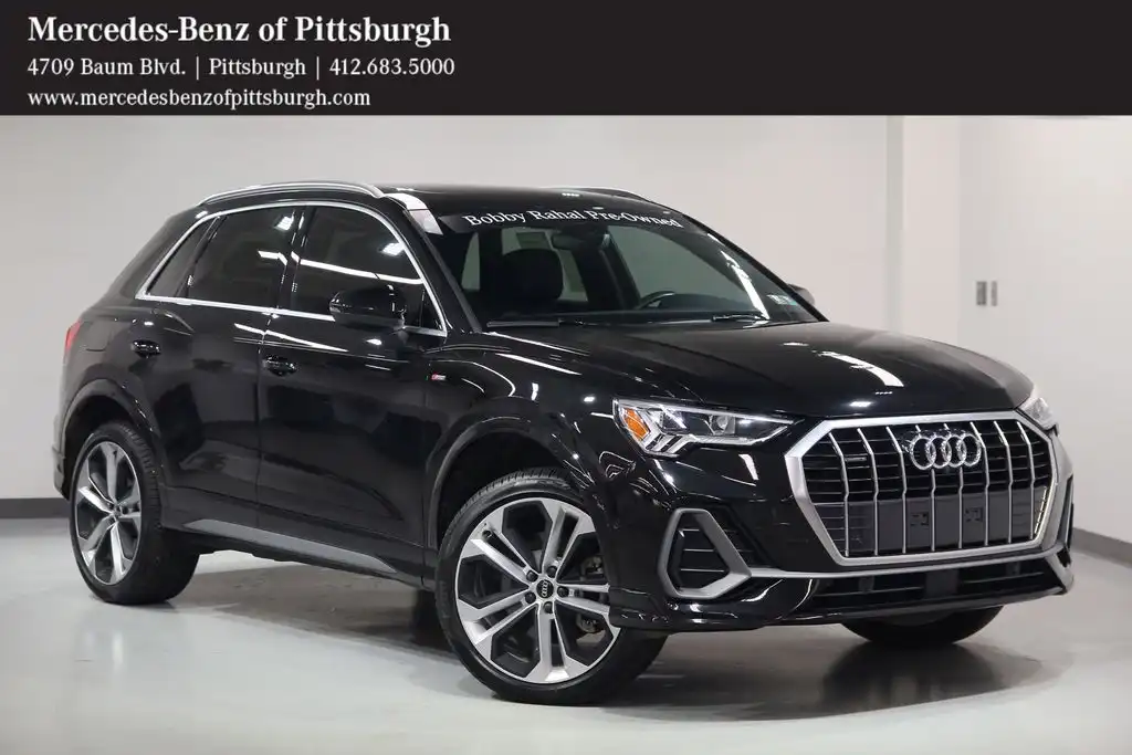 2021 Audi Q3 45 TFSI S Line Premium Plus quattro's photo