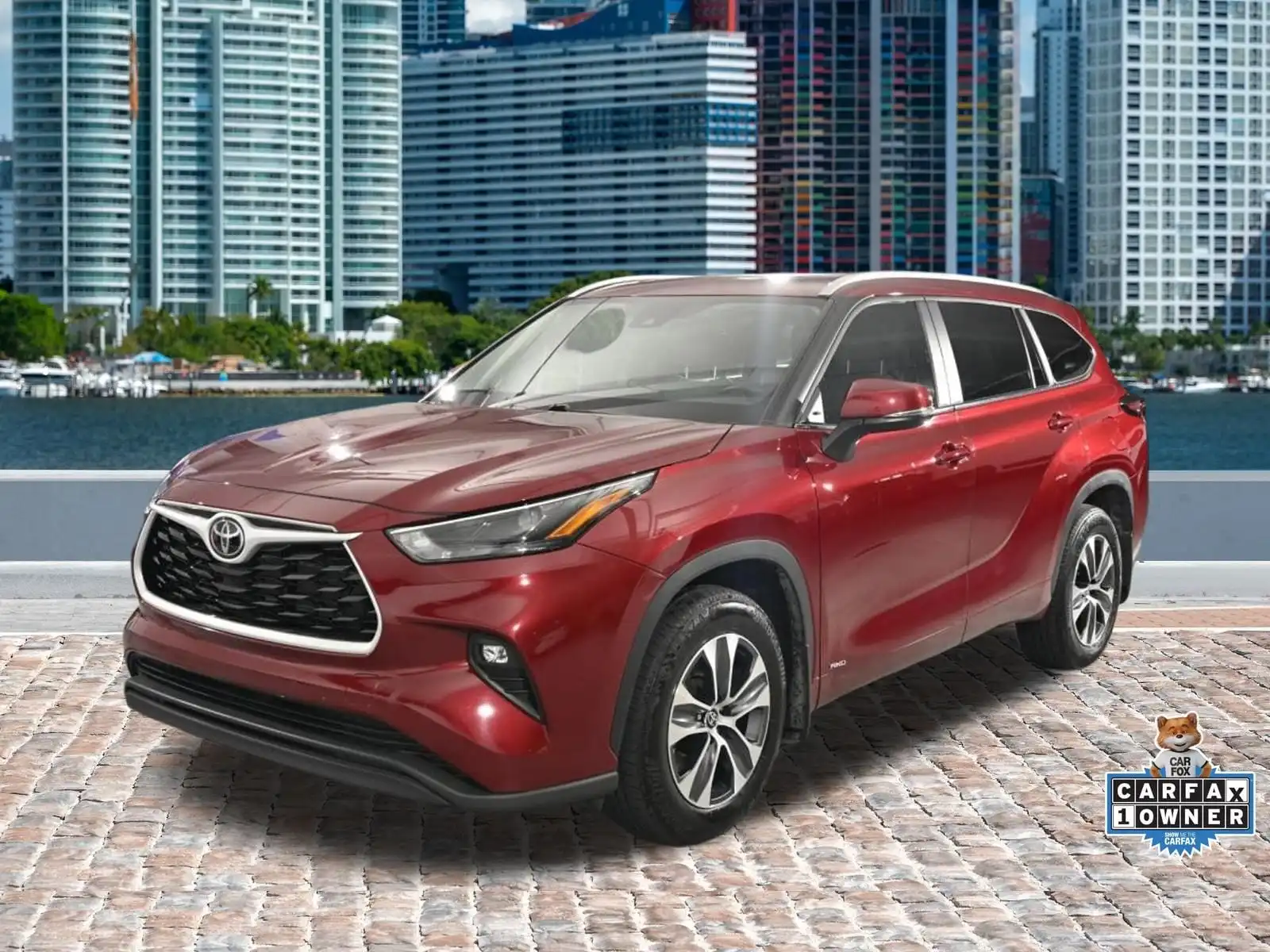 2025 Toyota Highlander Hybrid XLE AWD's photo