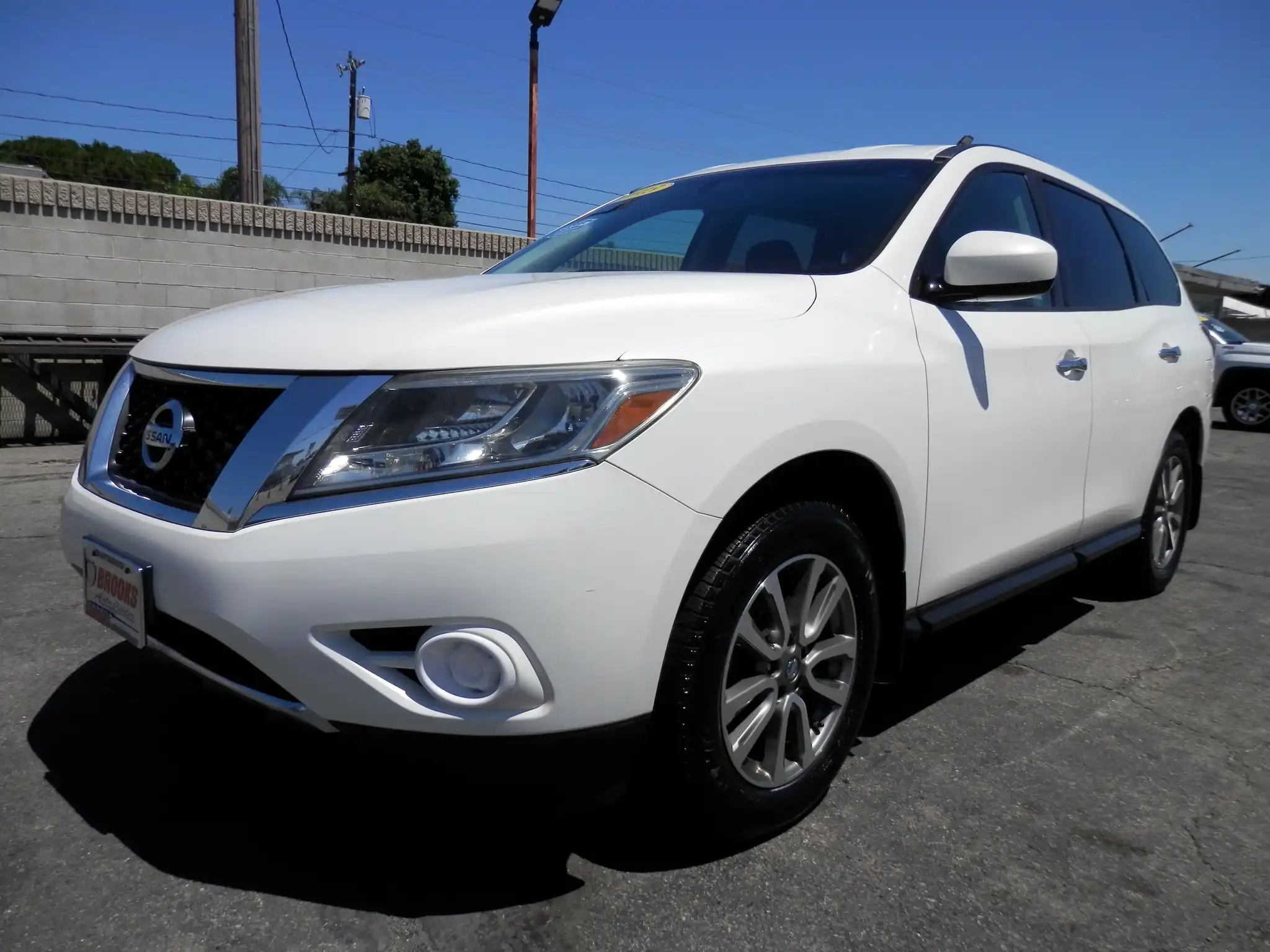 2013 Nissan Pathfinder S FWD's photo