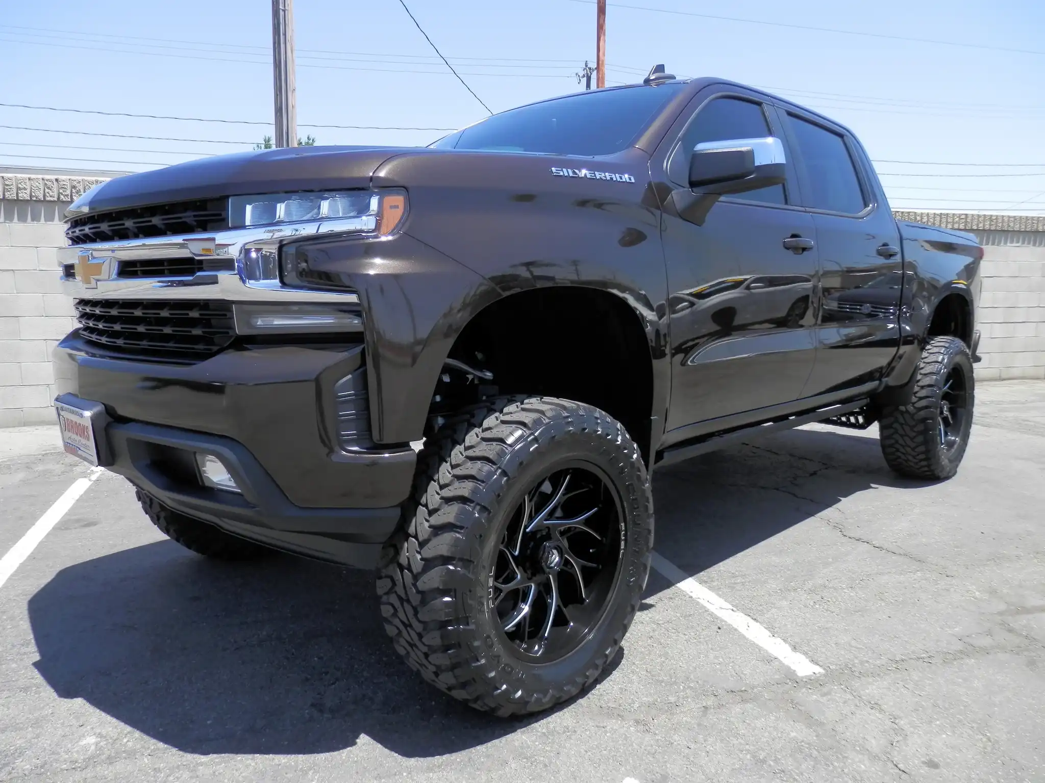 2019 Chevrolet Silverado 1500 LT Crew Cab Short Box's photo