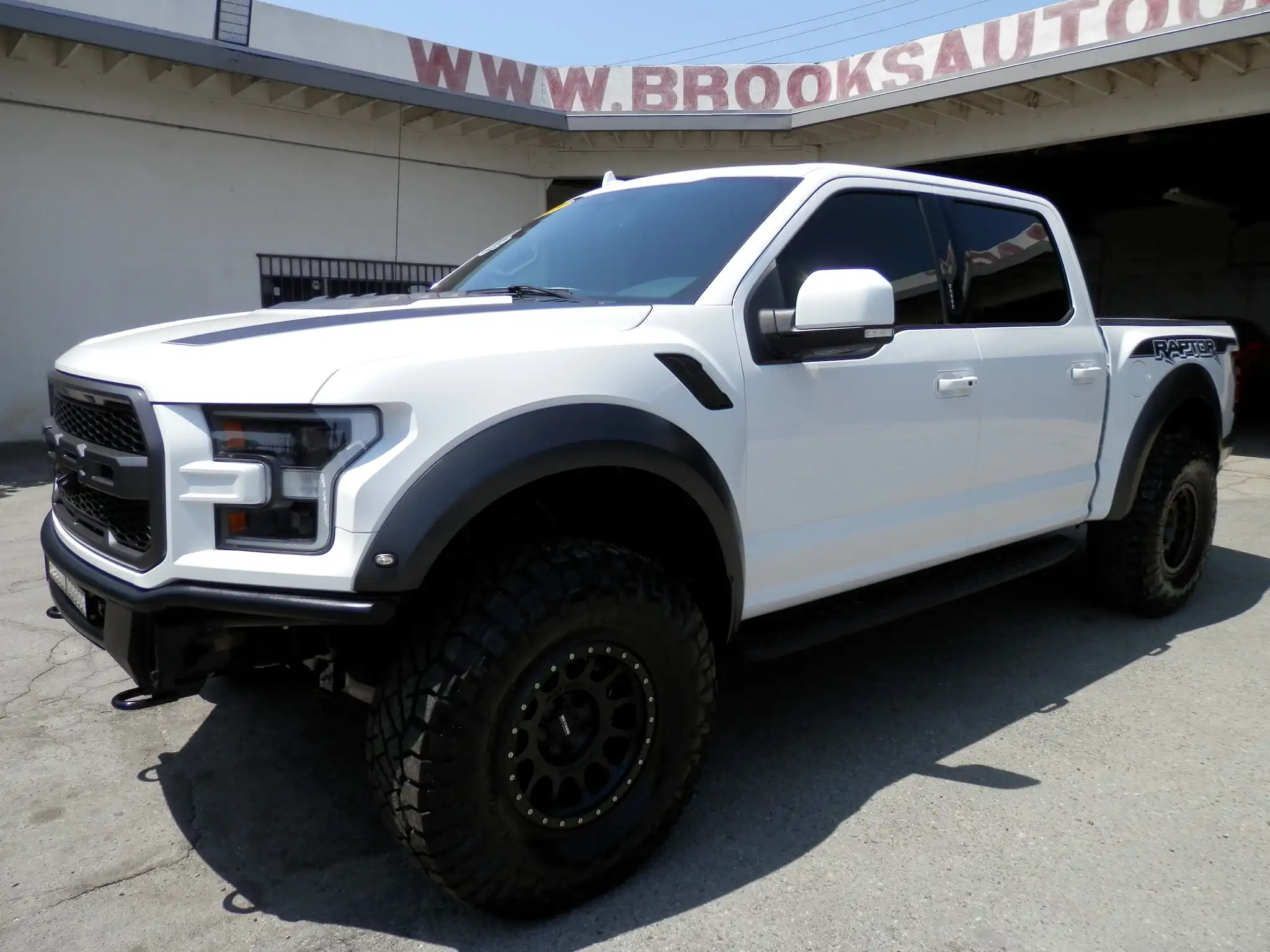 2019 Ford F-150 Raptor 4WD SuperCrew 5-1/2' Box's photo
