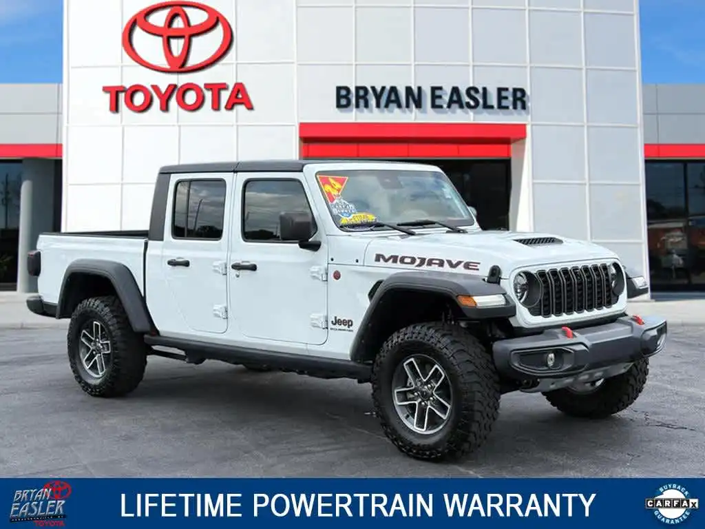 2024 Jeep Gladiator Mojave's photo