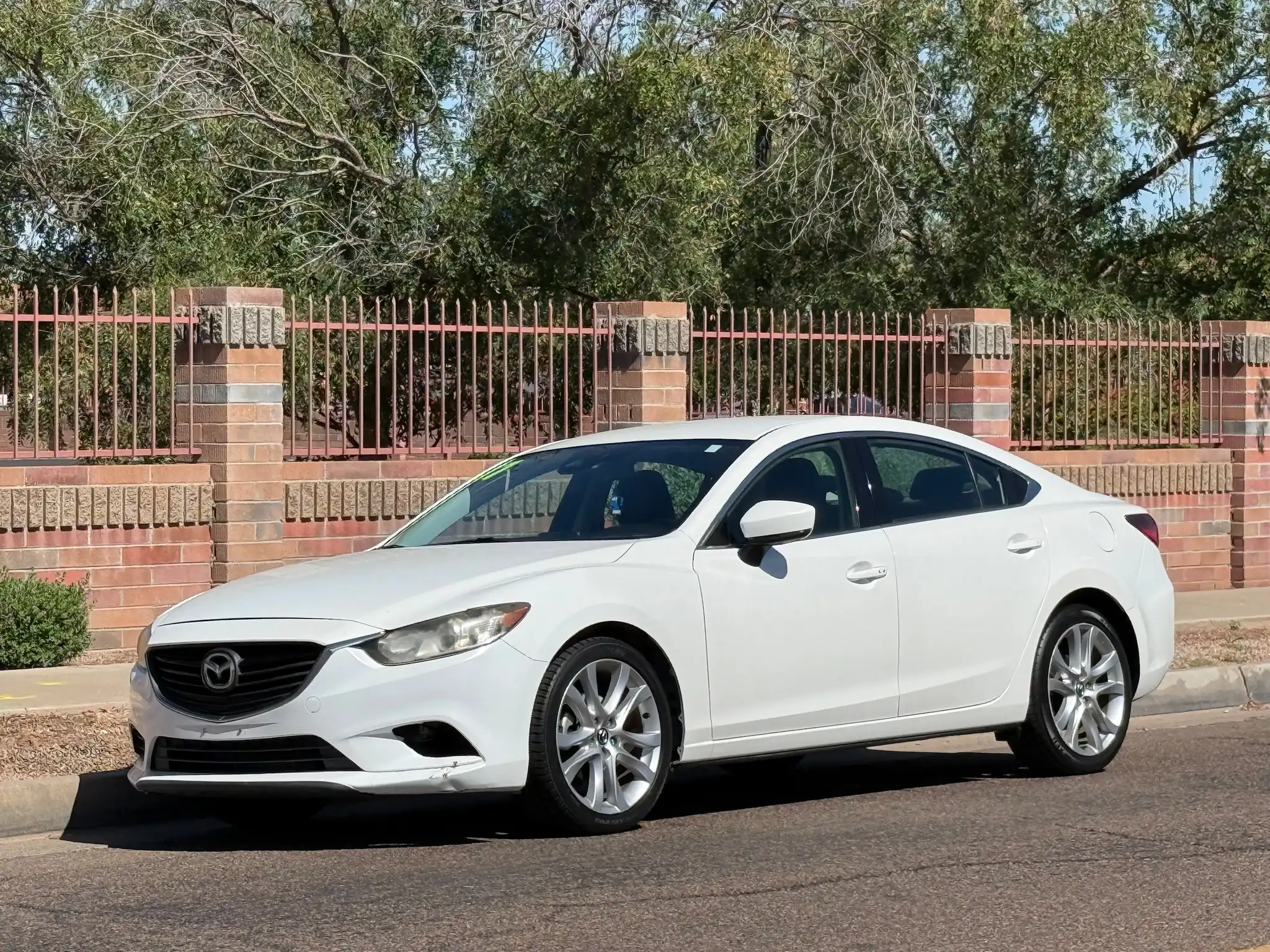 2017 Mazda EZ-6 Touring Auto i's photo