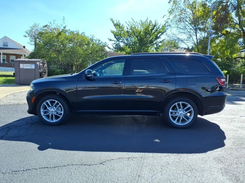 2024 Dodge Durango GT AWD Plus photo 4