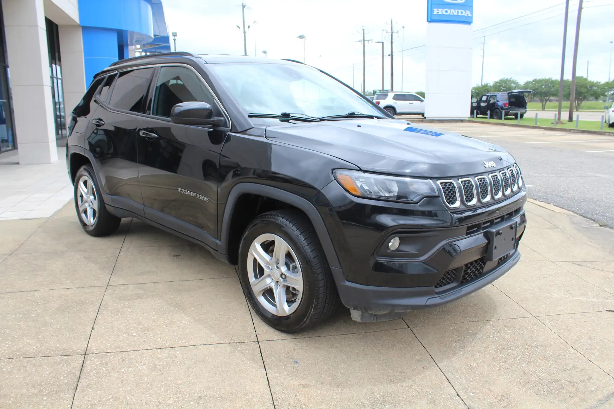 2024 Jeep Compass Latitude 4WD's photo