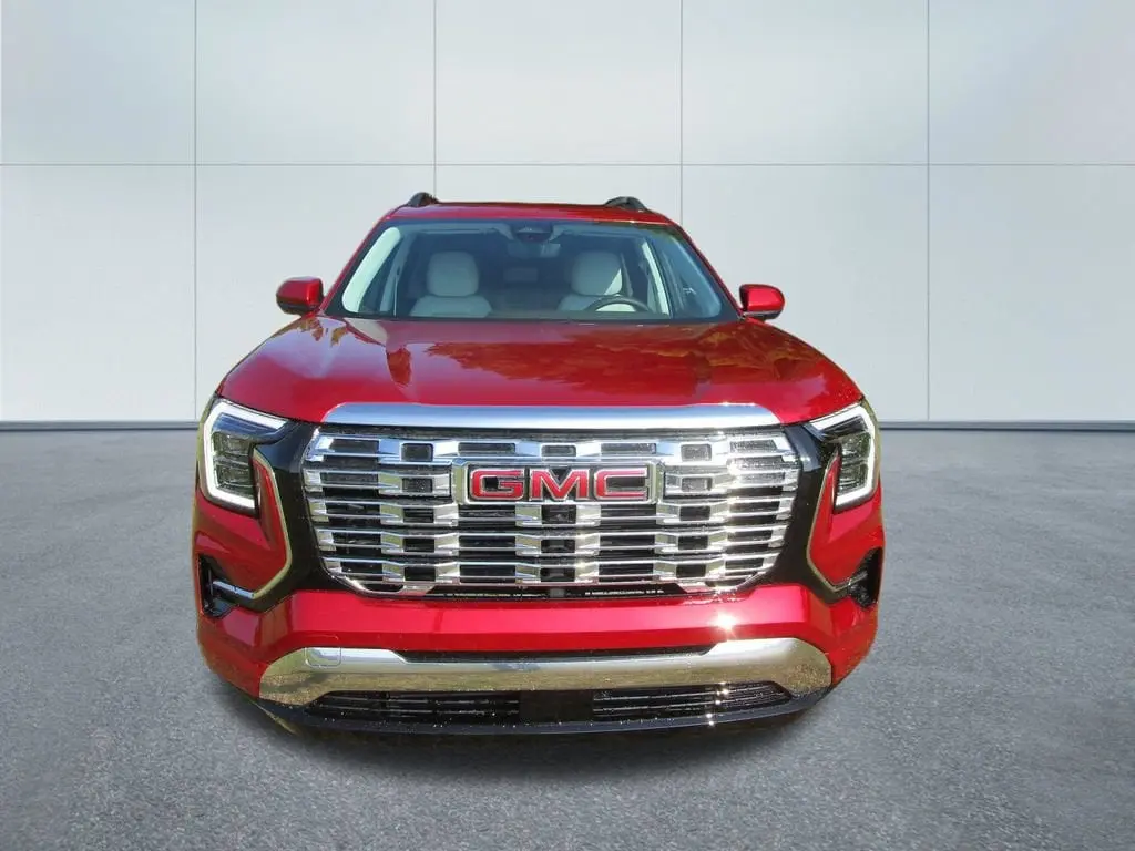 2027 GMC Terrain Denali AWD photo 5