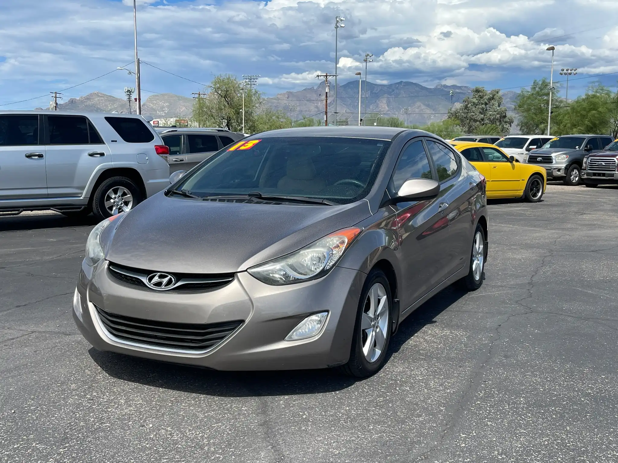 2013 Hyundai Elantra 1.8 GLS A T's photo